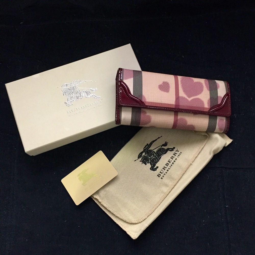Burberry Wallet, Vintage, Great Condition